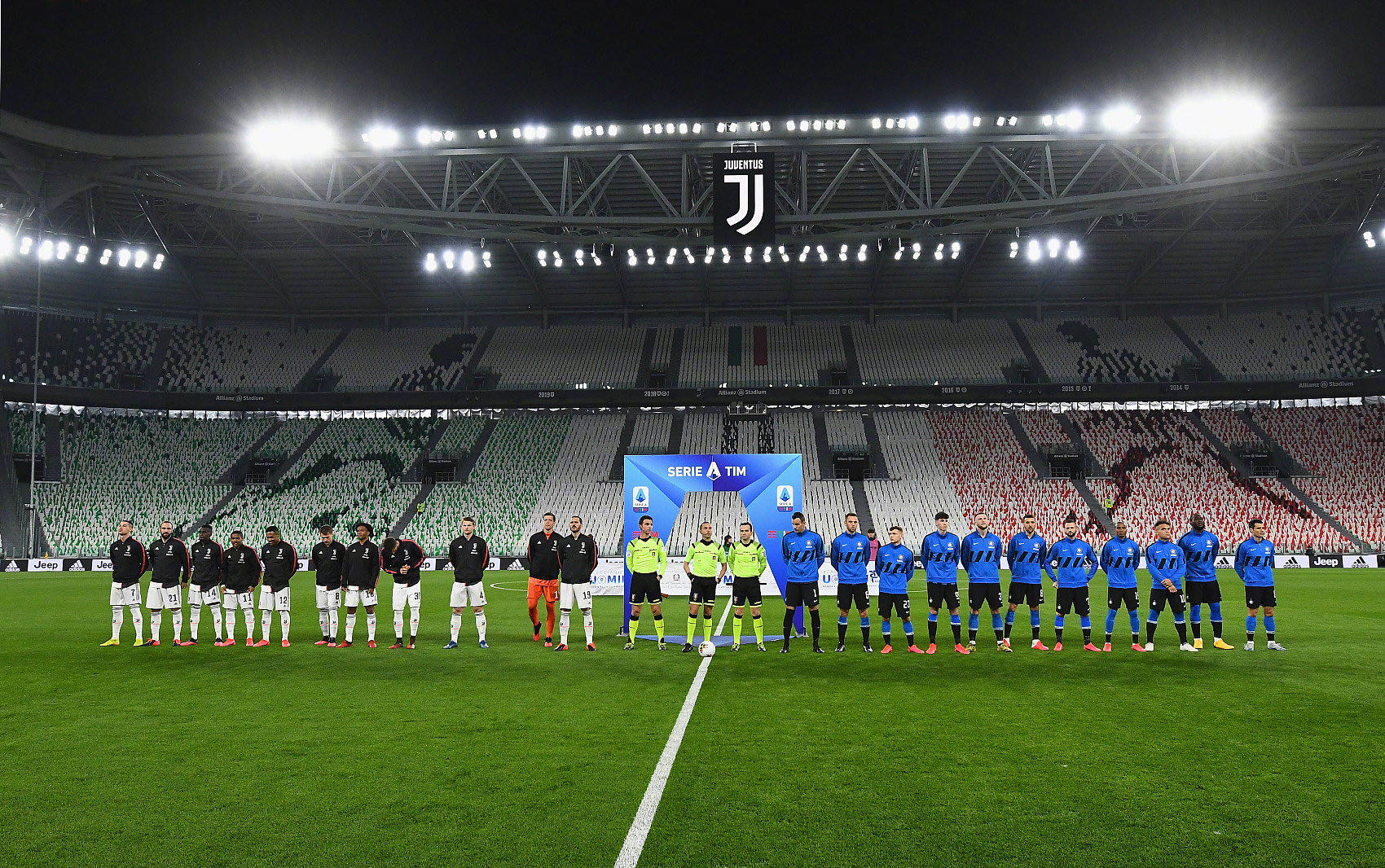 相比之下 相比之下