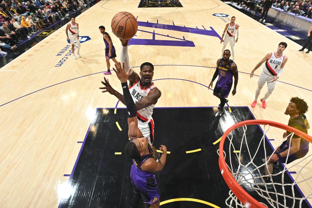 和努涅斯身 和努涅斯身